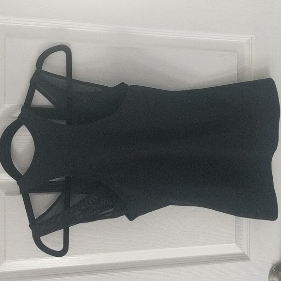 Heroine Sport black tank small - Picture 3 of 4